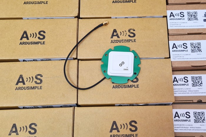 Антена мультидіапазонна Ardusimple GNSS Multiband із кабелем