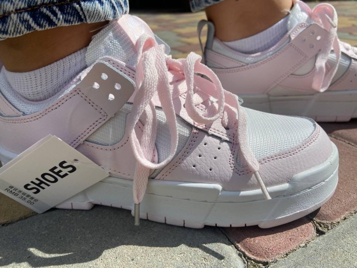 Женские кроссовки  NIKE DUNK , натуральная кожа , белые с розовыми вставками