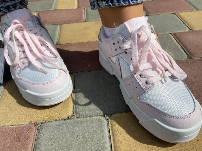 Женские кроссовки  NIKE DUNK , натуральная кожа , белые с розовыми вставками
