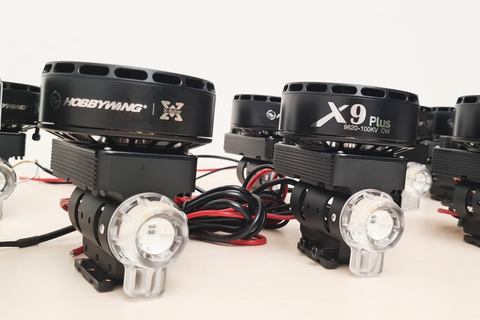Комбо мотор Hobbywing Xrotor X9 PLUS з регулятором без пропелера (CW)