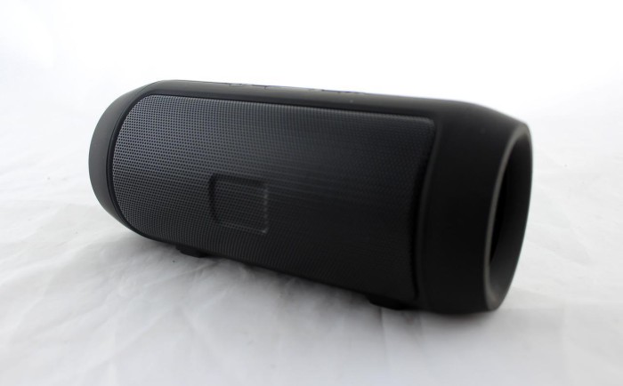 Портативная колонка Charg 2 Большая! блютуз (bluetooth) + радио + микрофон + PowerBank