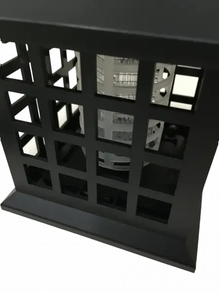 Истребитель комаров с солнечной панелью Solar Monster Zapper