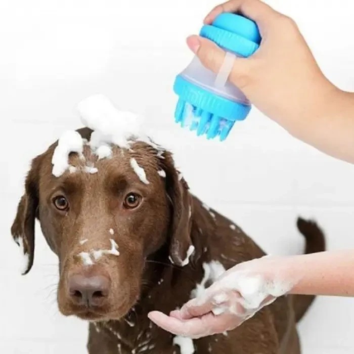Щетка массажная для животных Cleaning Device The Gentle Dog Washer