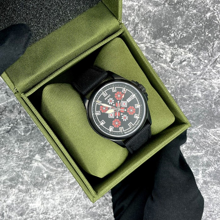Awarder Embroidery Black-Red Black Automatic 10ATM