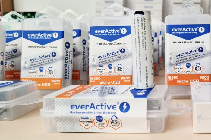 Аккумулятор 18650 EverActive 3200мАг 7А Li-Ion MicroUSB із захистом