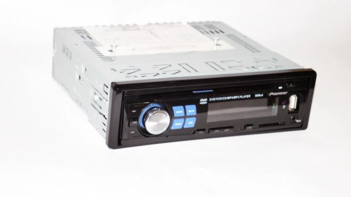 DEH-1350UB Автомагнитола 1-DIN DVD+USB+SD 4 х 50 Вт