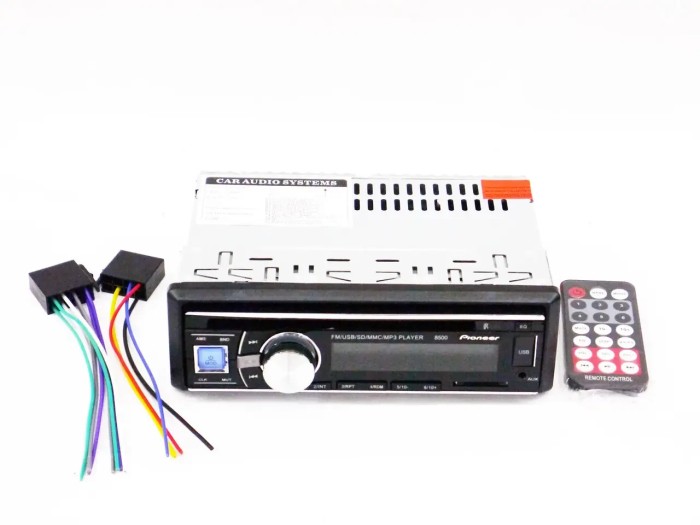 УЦЕНКА! Автомобильная магнитола DVR DVD-8500 1DIN Lid Чёрная (Плохая упаковка 3027)