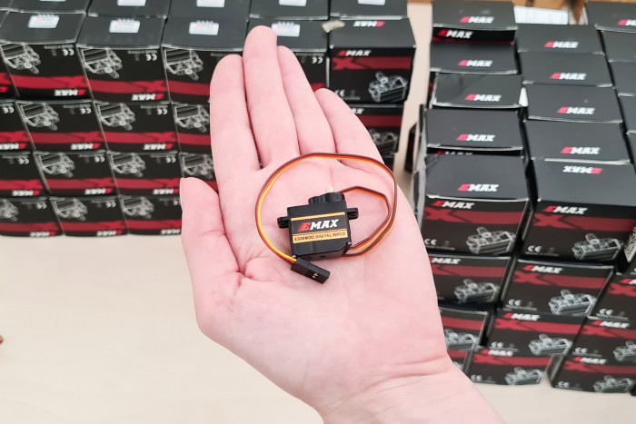Сервопривід мікро 13г Emax ES08MD II 2.0кг/0.10сек цифровий