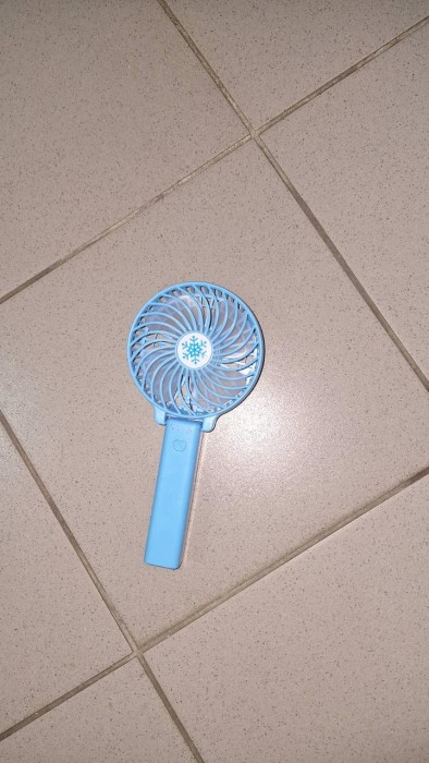 УЦЕНКА! Вентилятор ручной mini FAN. Портативный мини вентилятор с USB (Нет упаковки 3030)
