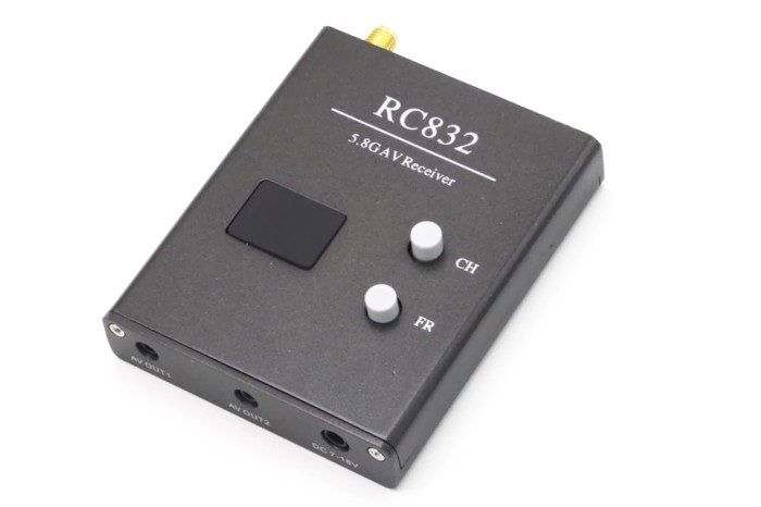 Відеоприймач AKK RC832 5.8GHz