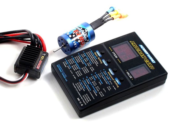 Безколекторна система HOBBYWING EZRUN COMBO A2 2030 5200KV 18A для автомоделей